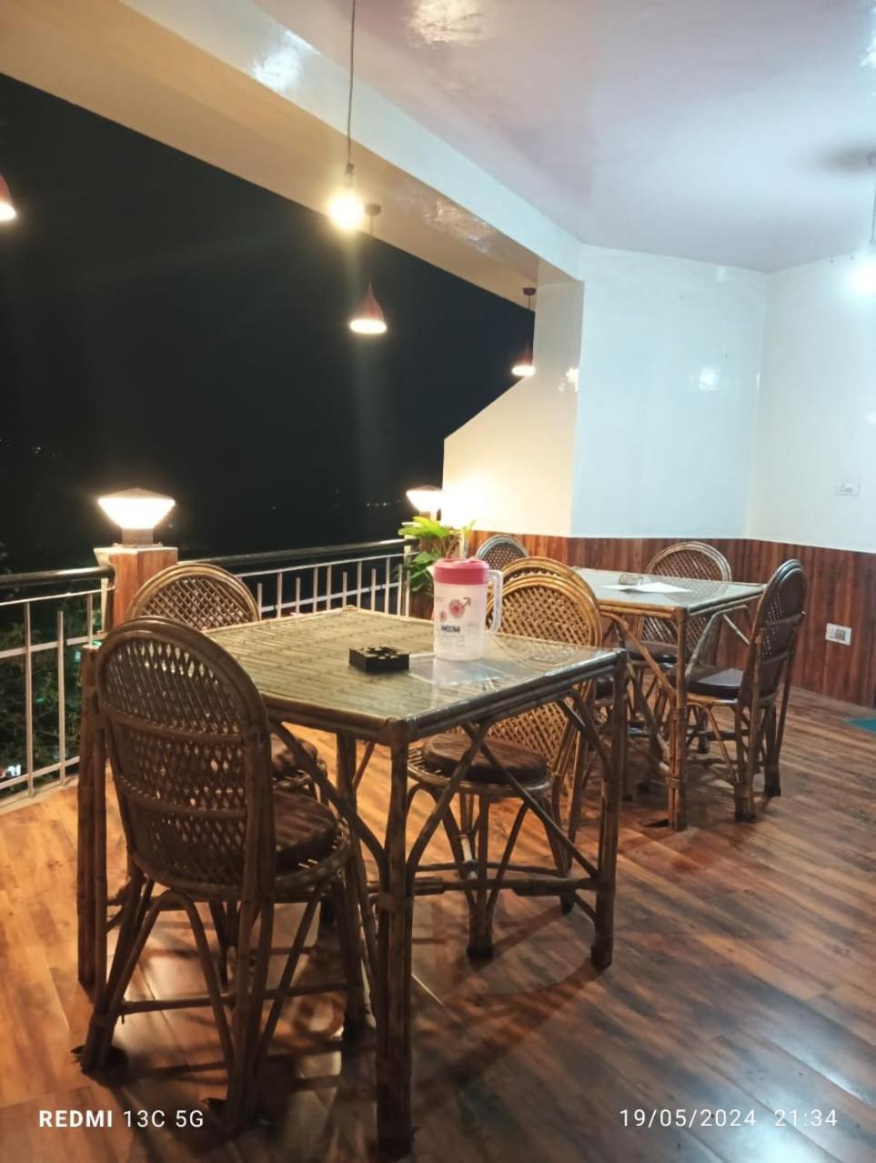 Hotel Antarctica &Pine N Dine Blues Cafe Manali  Bagian luar foto